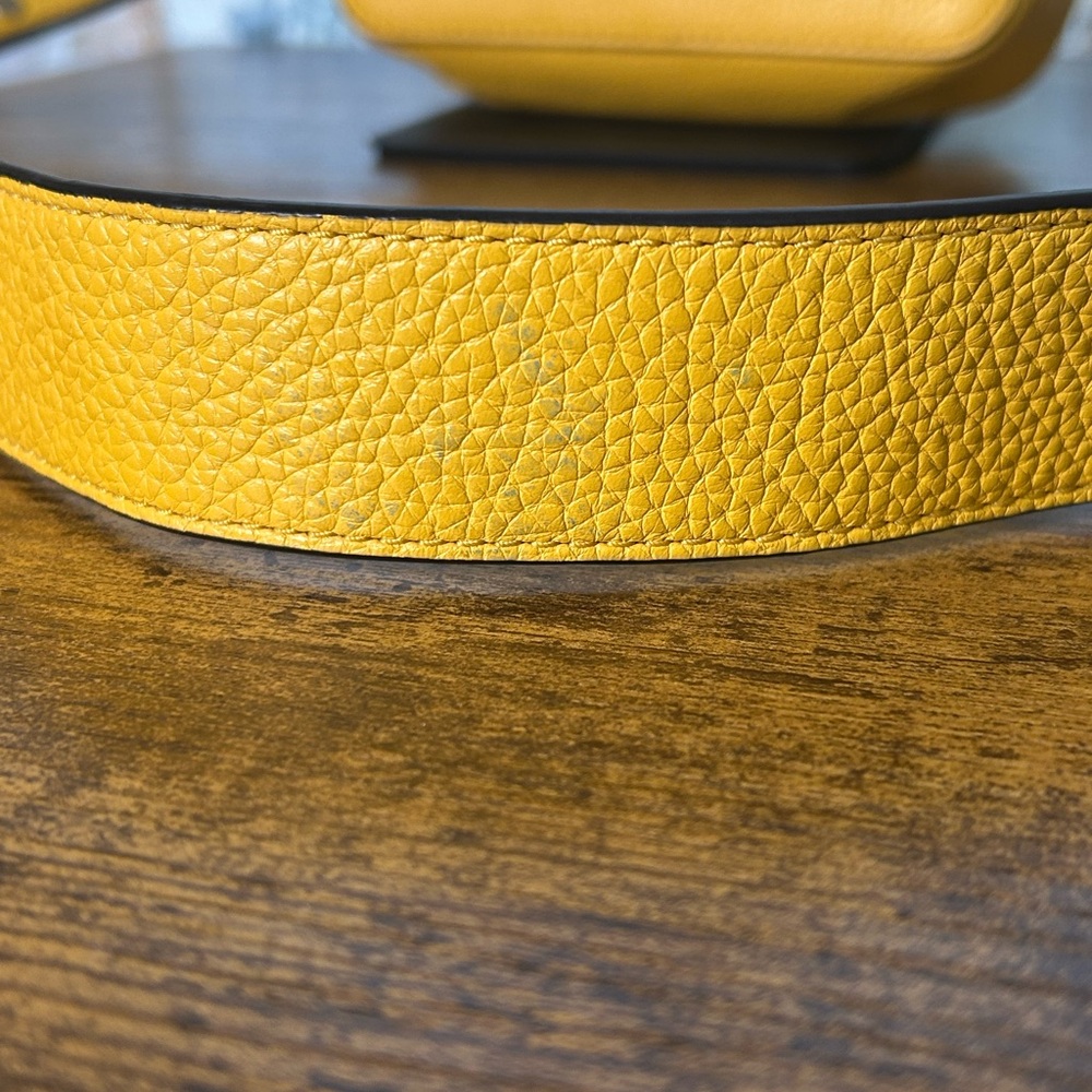 Michael Kors Mott Mini Crossbody Sunflower Yellow - Picture 4 of 7